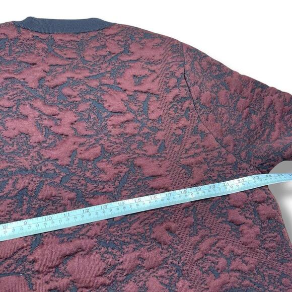 Lululemon Jacquard Multi-Texture Crew Neck Sweater size 12 heathered Vapor HVPR - Picture 8 of 9